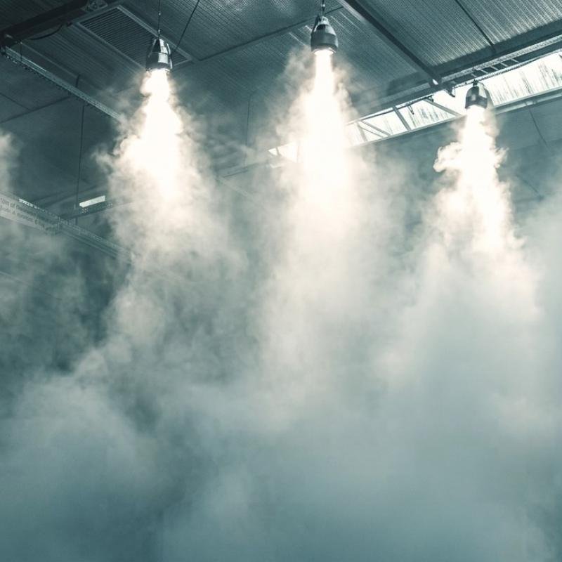 Foggy water extinguishing systems